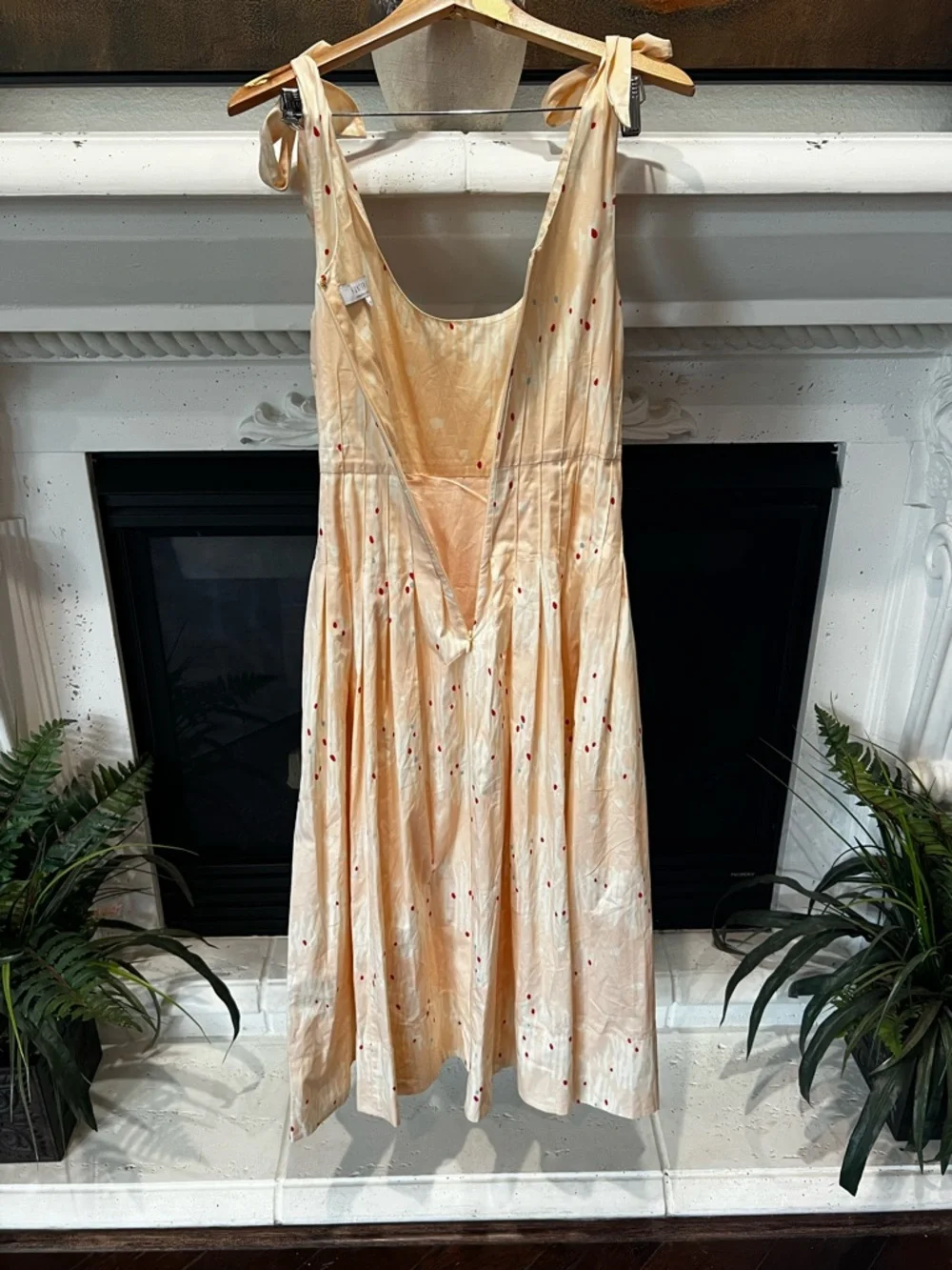 HUNTER BELL Braden Abstract Coral Cream Midi Dress (2023) - Picture 7 of 8